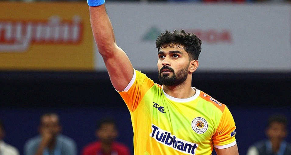 ভারত ৬৩-৩১ জিতেছে, কিন্তু কোর্টের ওপাশের ৩১ পয়েন্ট নিয়ে কেউ কথা বলছে না